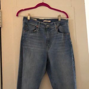Levi’s Mike High Skinny Jeans